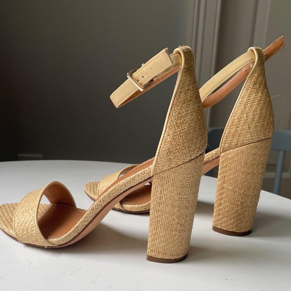 J McLaughlin Raffia Textured Sandals - Picture 3 of 8